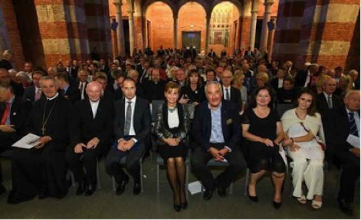 30_jahrestag_grenzoeffnung_05 Das Bilder zeight die Allerheiligen-Hofkiche mit den Gästen.